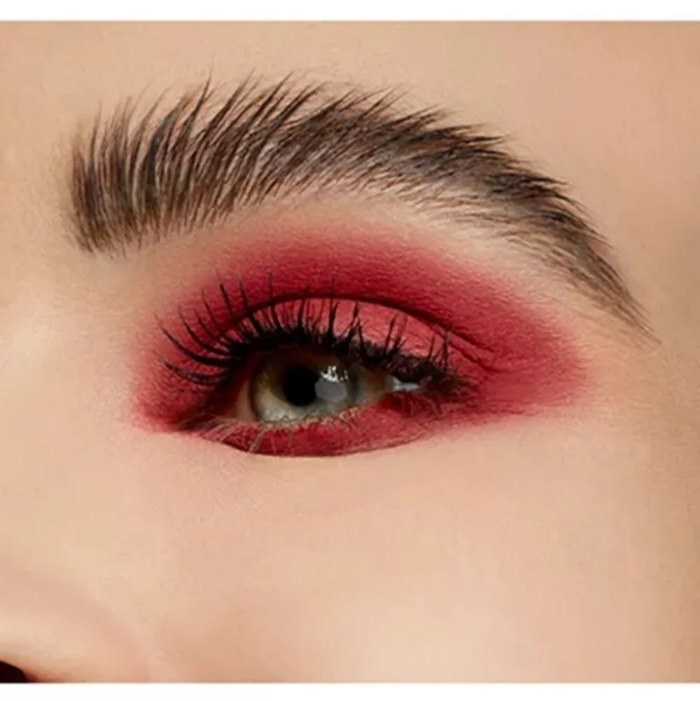 MAC Powder Kiss Soft Matte Eyeshadow Bright Petal Pink